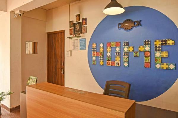 OYO 84899 Priti House