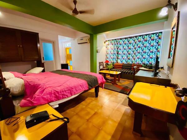 QNQ Candolim Retreat