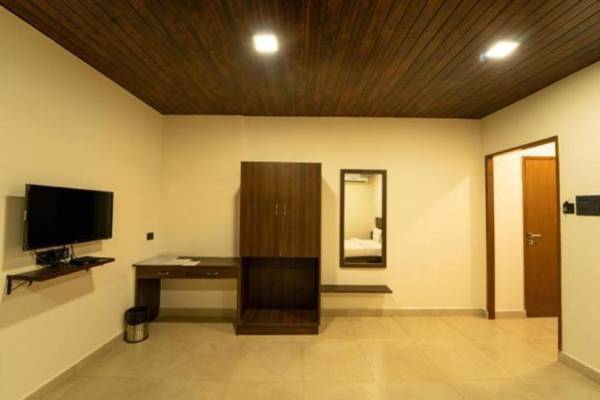 Kay's Calangute Resort