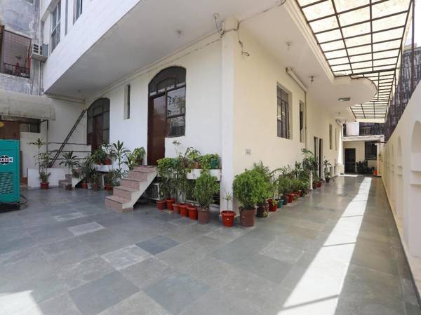 OYO 14454 Celebration BnB Home