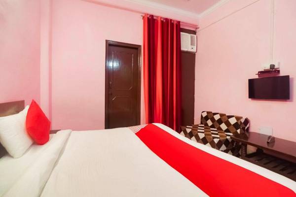 OYO 39871 Shree Palace G