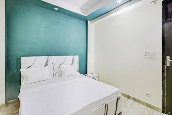 OYO 80034 Flagship HOTEL CRUSH ON