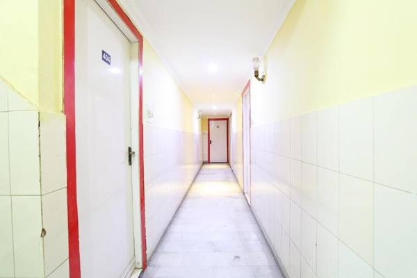 SPOT ON 35573 Hotel Classic