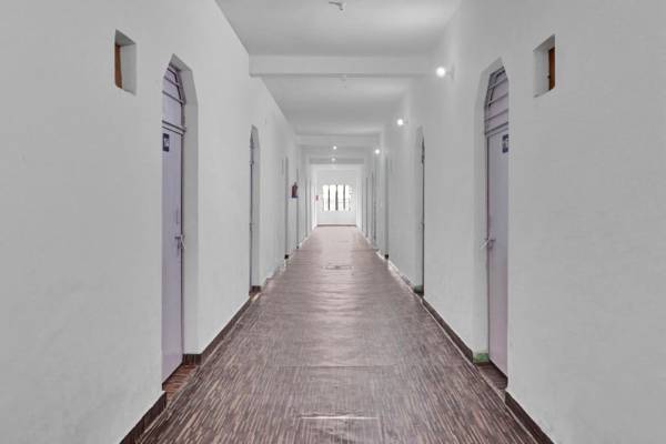 OYO Flagship 82759 Hotel The Skyland