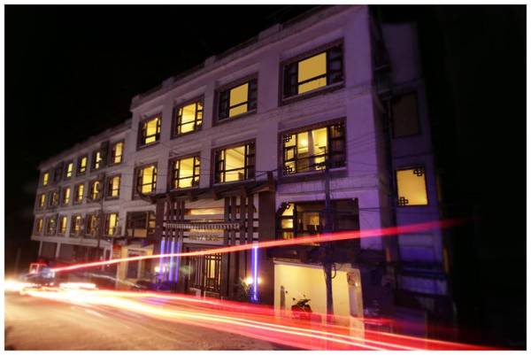 De Mandarin Tara Palace