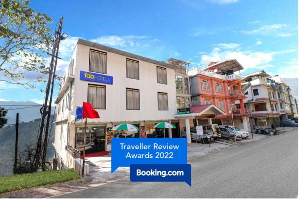 FabHotel Greenery View Middle Lingding ICAR Road