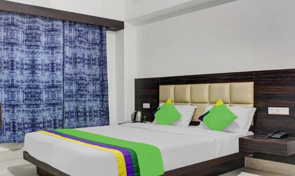 Treebo Trend Saramsa Enclave