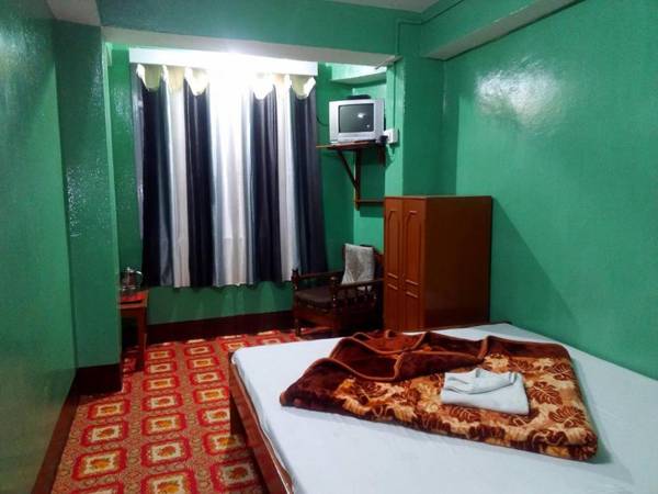 Very Homely Hotel for Tourists