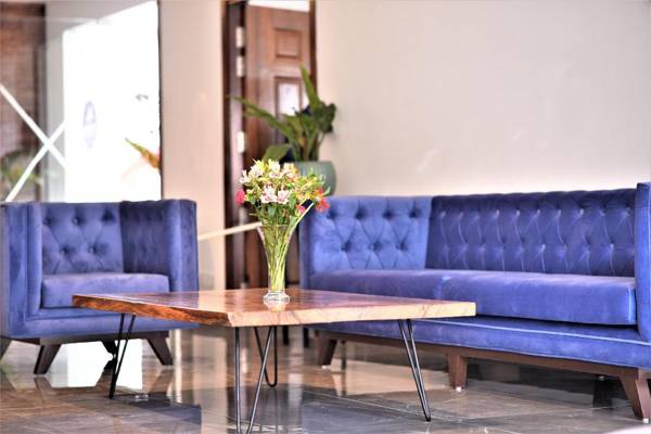 Magpie Libing Grand ( MG Marg Gangtok)