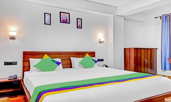 Treebo Trend Royal Crest