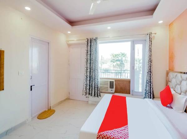 OYO 79109 Hotel Bliss