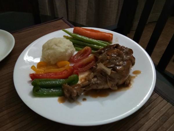 Reds Residency - Homestay