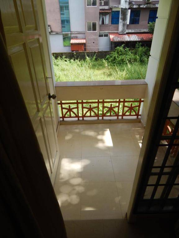 ROYAL HOMES- Service Apartments