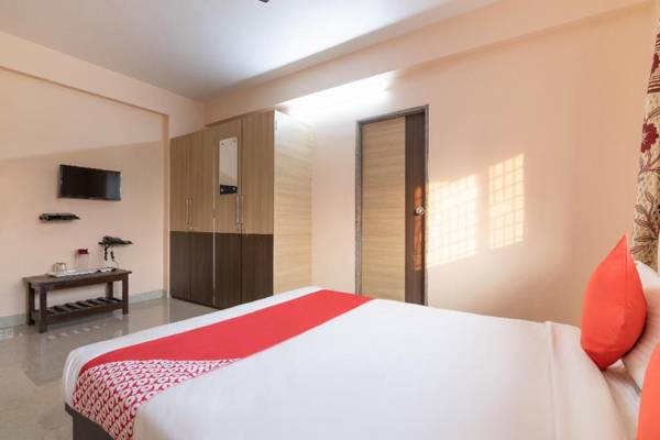 OYO Flagship 11419 Surya Residency