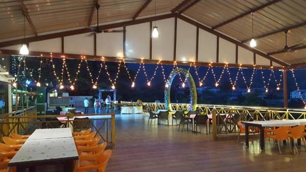 Hotel Rajpur Heights