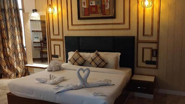 Hotel Padmini Palace