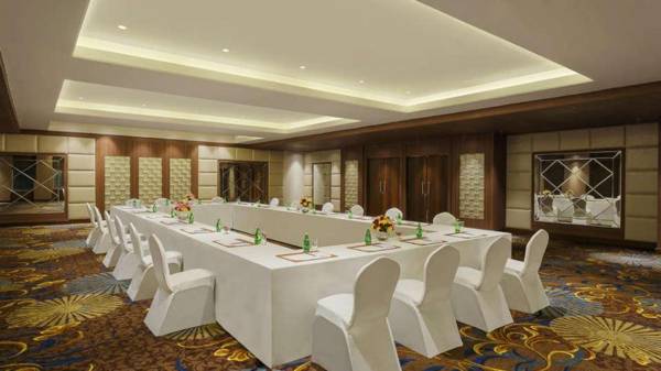 Seyfert Sarovar Premiere