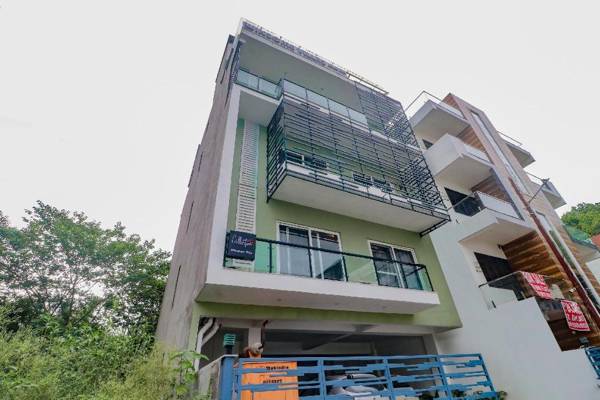 OYO 80876 Collection O Winsome Villa