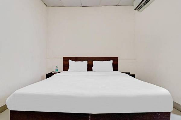 OYO Flagship 89387 Kings Home Stay