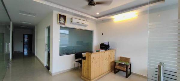 HOTEL ALAKNANDA PARADISE