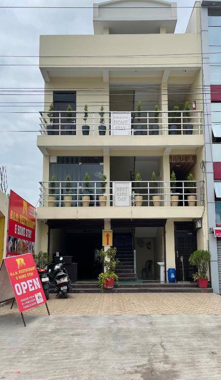 BLD Restaurant And Home Stay