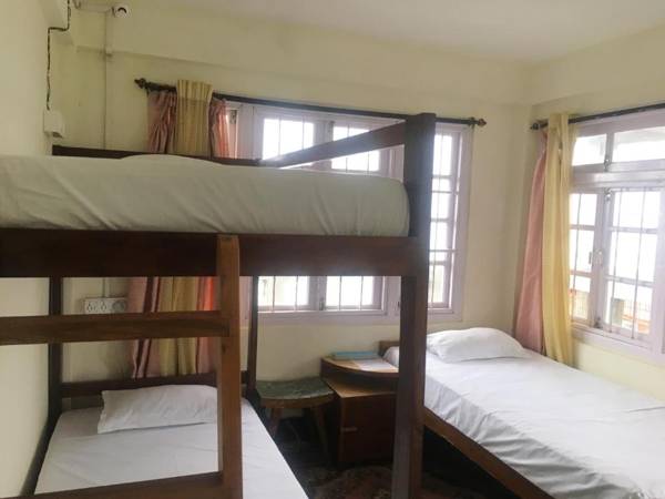 Hideout Backpackers Hostel