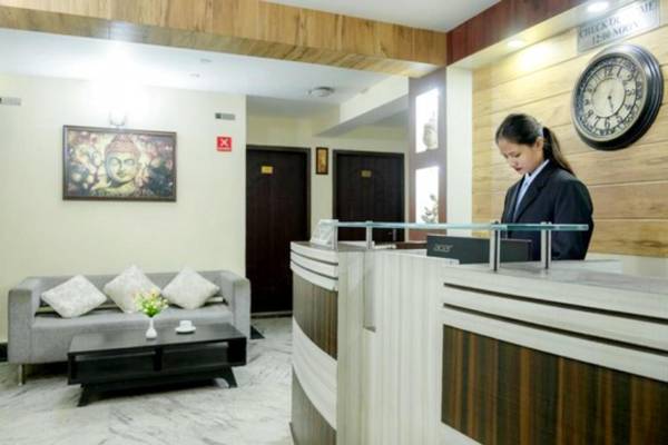 Goroomgo Himalayan Wind Horse Darjeeling