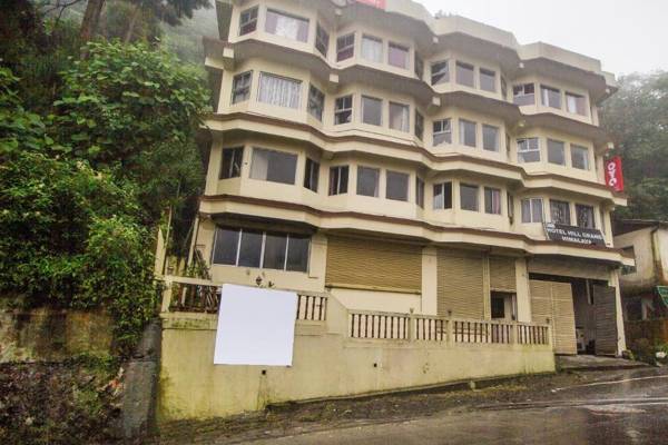 OYO 49990 Hill Grand Himalaya