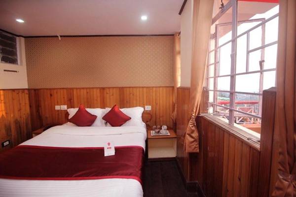 INDUS PARKLANE HOTEL