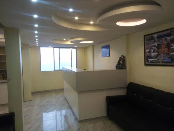 KARVAAN HOTEL & RESORT