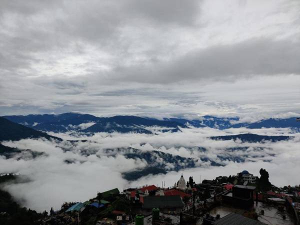 Hotel Kasturi Palace and Restaurant