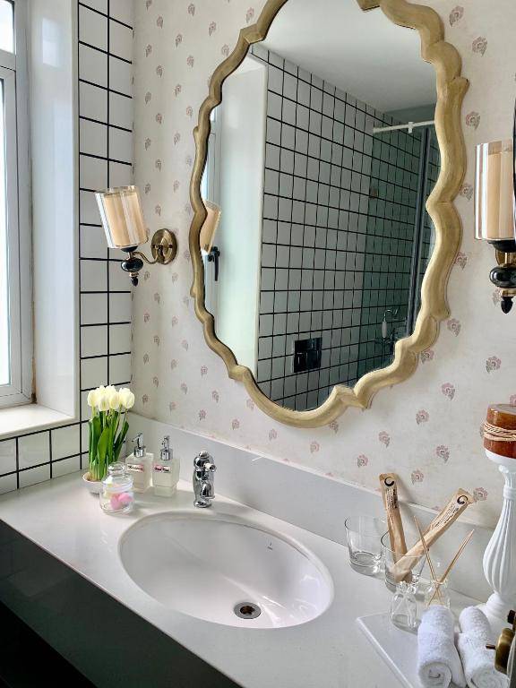 Red Thread Calangute