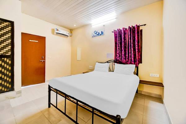 OYO Flagship 83509 Savita Holiday Goa