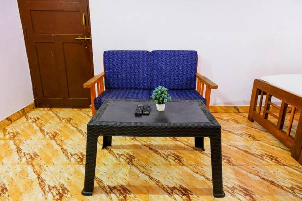 OYO 87132 Mahamaya Holiday Inn