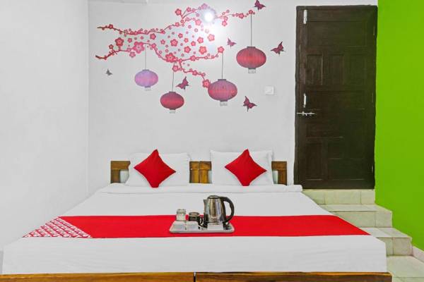 OYO 64704 Aishwarya Guest Inn