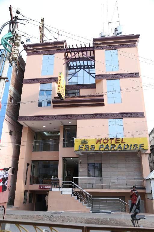 Hotel ESS Paradise