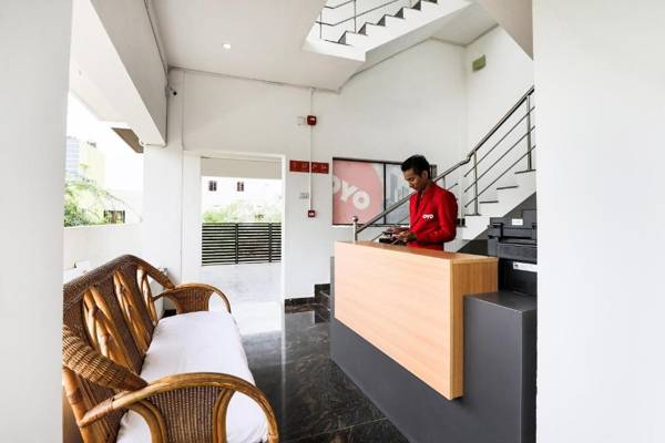 OYO Flagship 82361 Black Pearl Residency