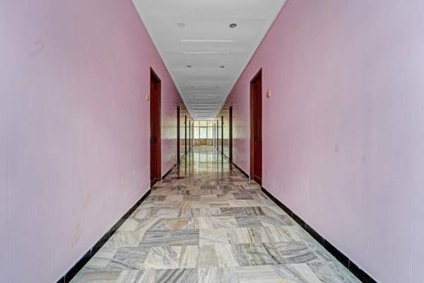 OYO 35788 Hotel Sree Saravana Bhavan