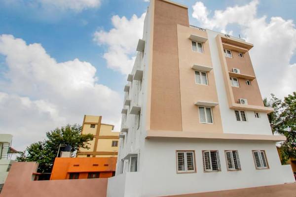 Capital O 61349 The Paradise International