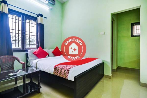 OYO Flagship 63029 Aruthraa Residency