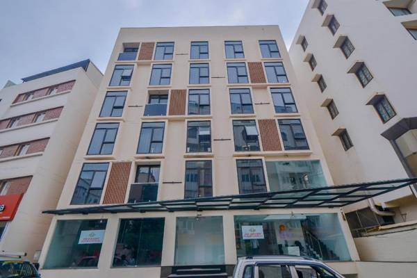 Capital O 81526 The Paradise International