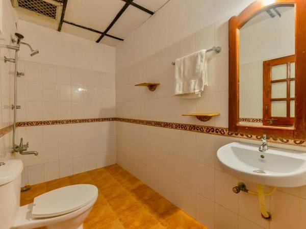 Rossitta Wood Castle