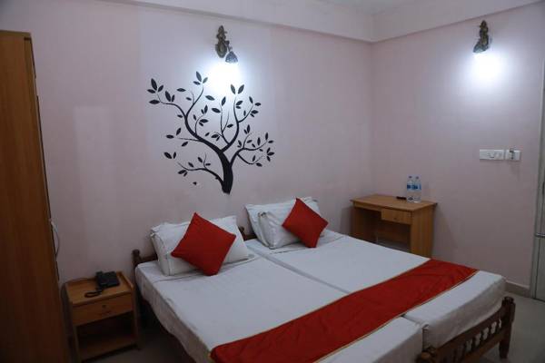 Collection O 82596 Safe Hotel Kadavanthra