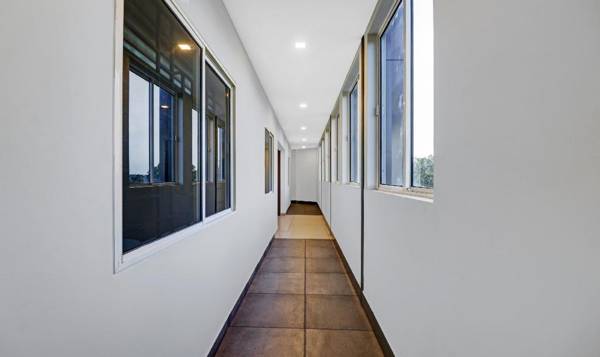 Treebo Trend Pushpak Service Apartment