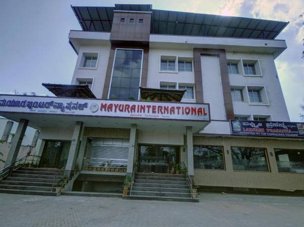 Hotel Mayura International