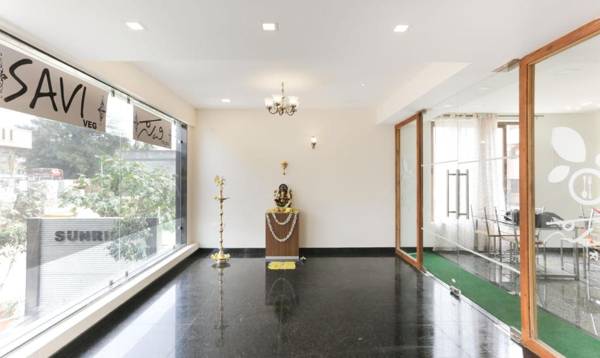 Treebo Trend Sunrise IG Road