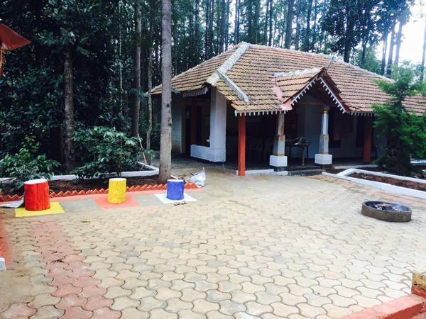 TripThrill Silver Shadow HomeStay