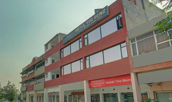 Treebo Trend Benz Mohali Phase 9