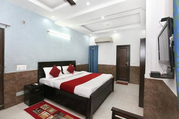 OYO 10362 Hotel Milan Inn