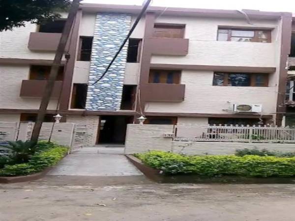 Best HomestayCentrally locatedChandigarh160018